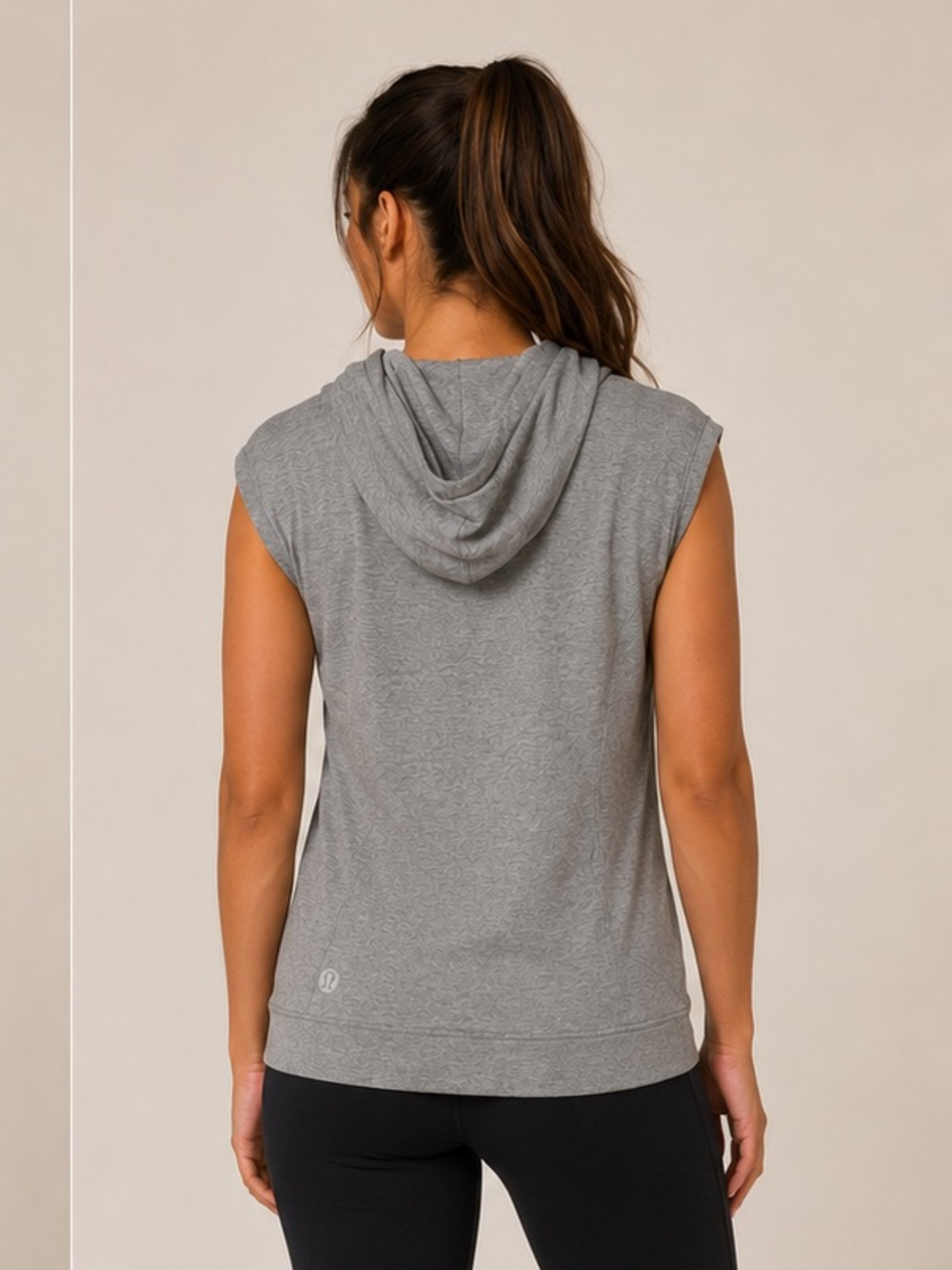 Lululemon Gray Sleeveless Hoodie Sweatshirt Athletic Pullover Kangaroo Pocket